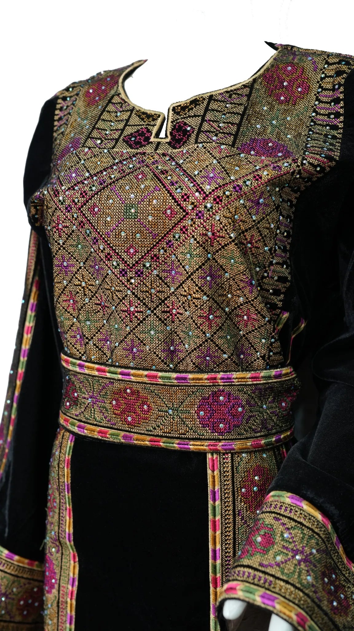Embroidered Thobe
